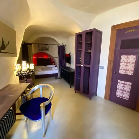 Maison D'ax Pensionat 4*